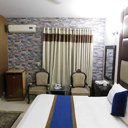 Hotel Tourist Inn Lahore Exterior photo