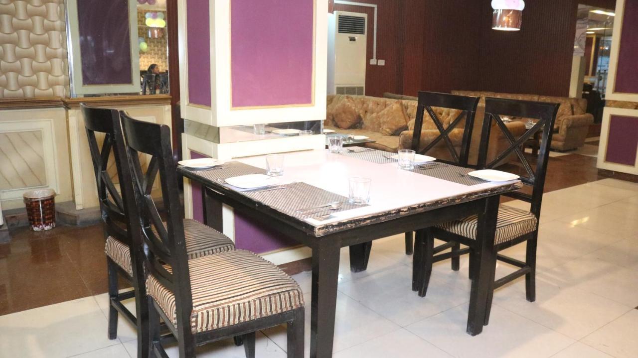 Hotel Tourist Inn Lahore Exterior photo