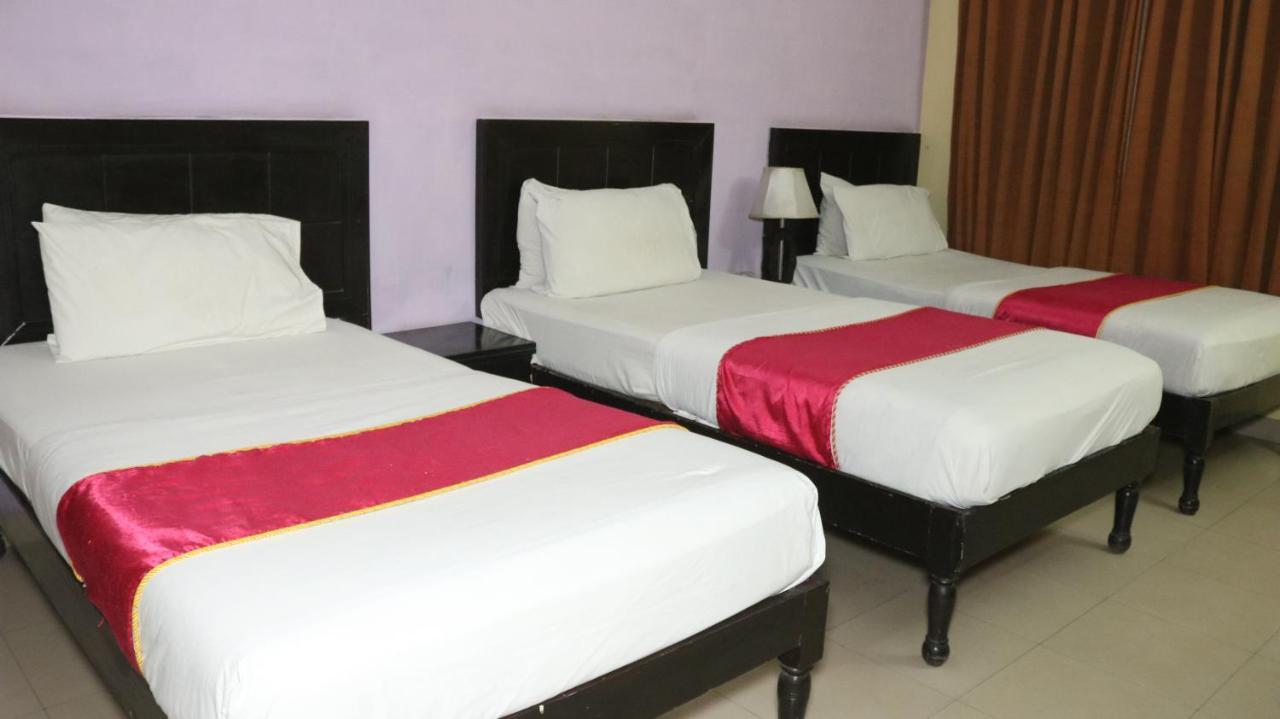 Hotel Tourist Inn Lahore Exterior photo