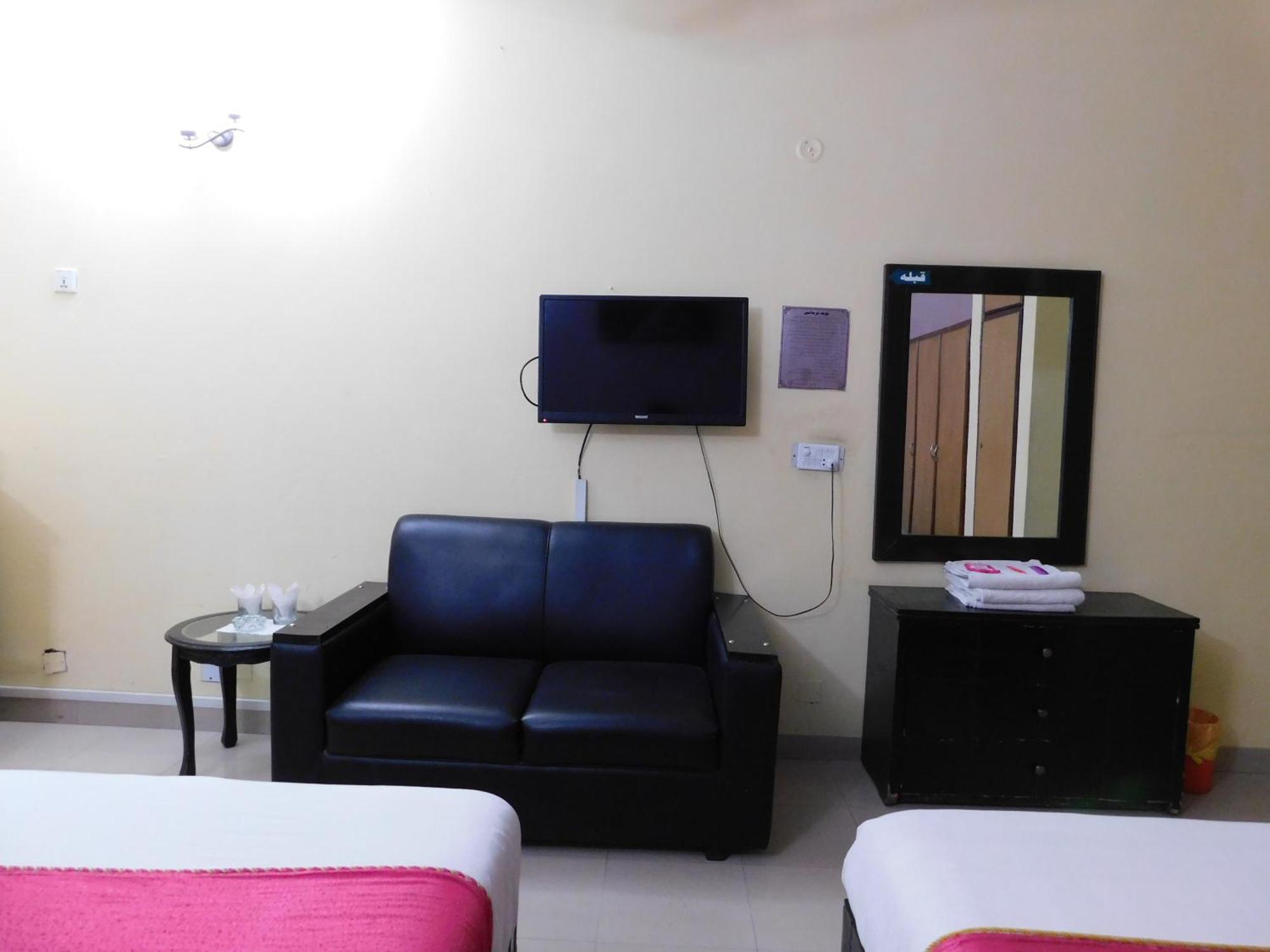 Hotel Tourist Inn Lahore Exterior photo