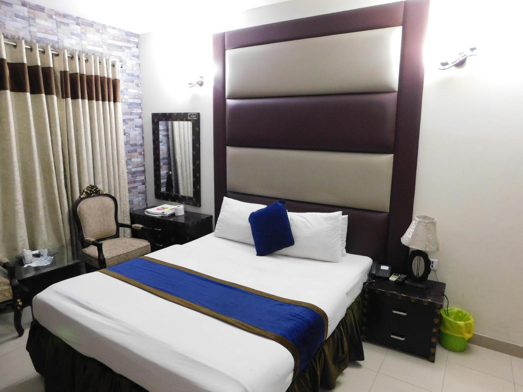 Hotel Tourist Inn Lahore Exterior photo