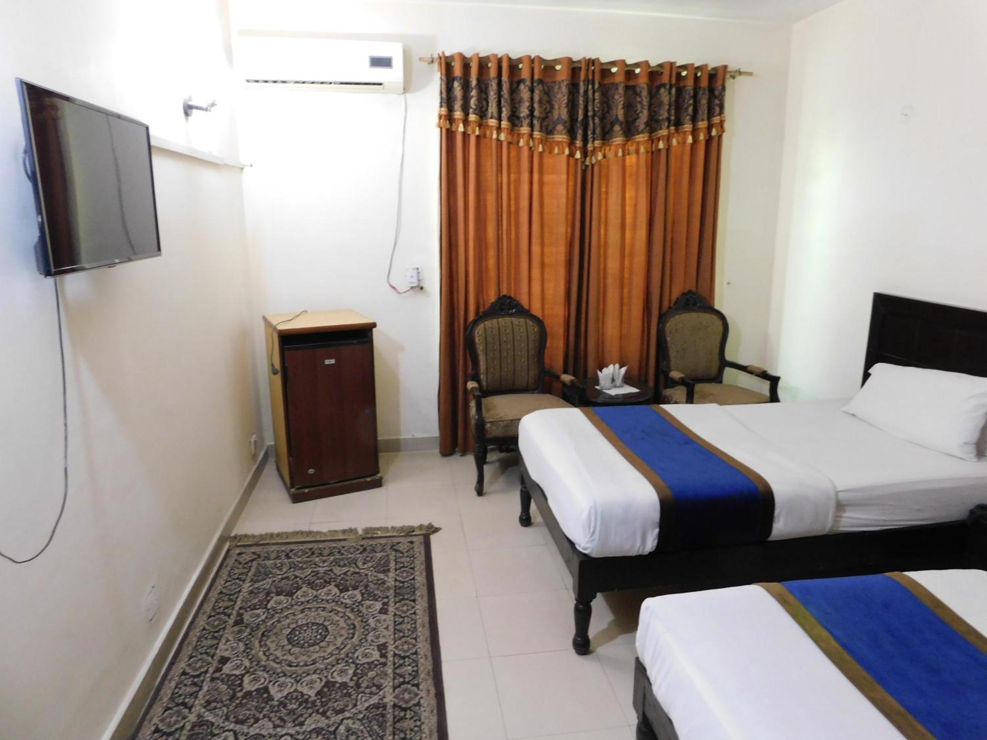 Hotel Tourist Inn Lahore Exterior photo